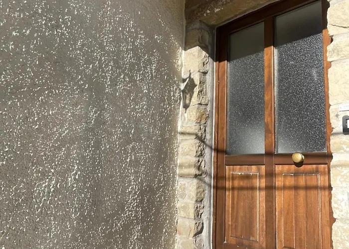 公寓 La Pietra Gialla 皮耶特拉佩尔托萨